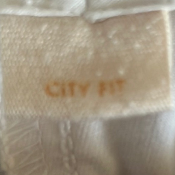 J. Crew White Classic Twill Chino shorts City fit size 4 - Picture 3 of 13